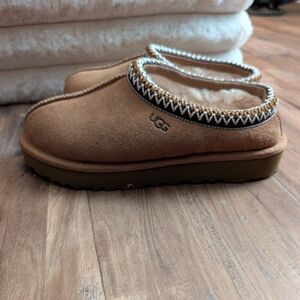 UGG Chestnut Suede Shearling Tasman Slip-On Clog